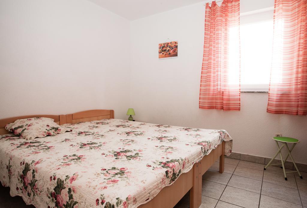 Apartments Vrgada Drage Extérieur photo
