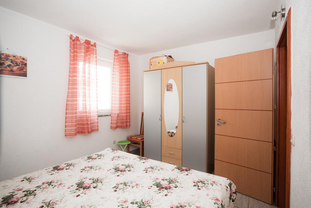 Apartments Vrgada Drage Extérieur photo