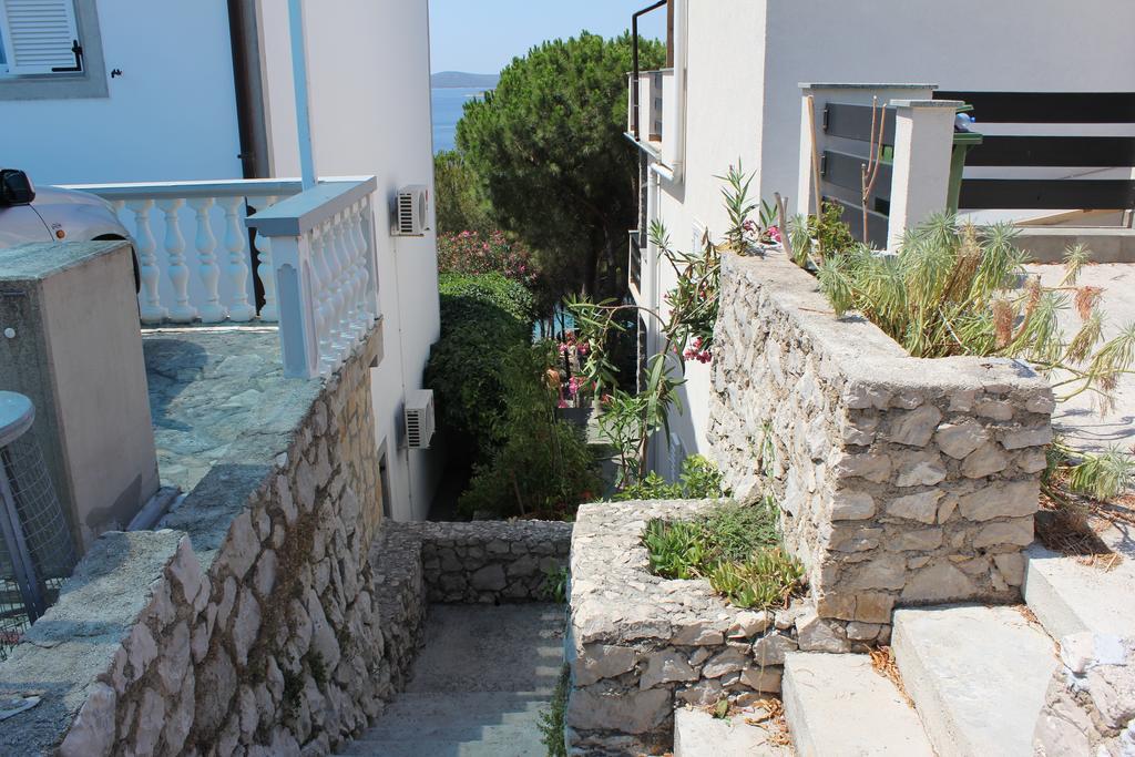 Apartments Vrgada Drage Chambre photo